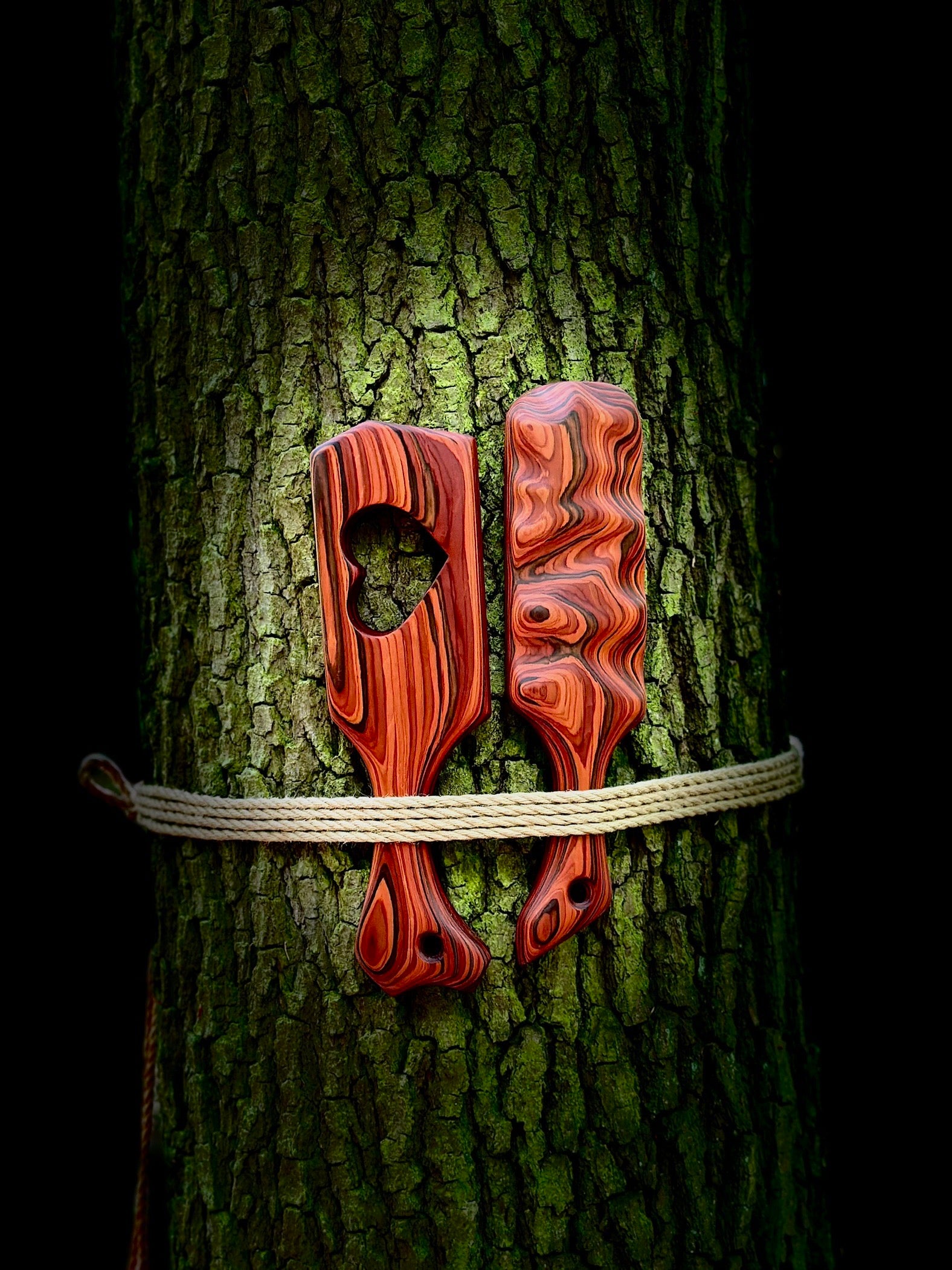 BDSM Spielzeug aus Holz | Handgefertigte Unikate | Artgerecht BDSM Spielzeug aus Holz | Handgefertigte Unikate | Artgerecht