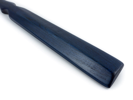 Schwert, ein langes schmales Paddle aus Holz für BDSM Spanking
