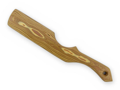 Leichtes BDSM Paddle aus goldbraunem Olivenholz mit sanfter Wölbung